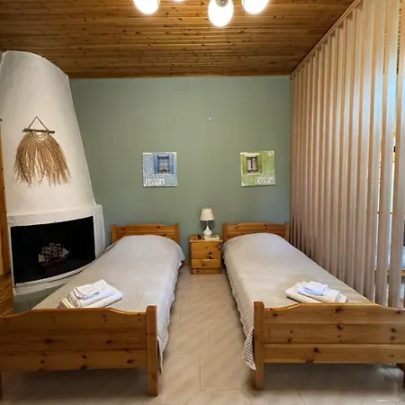 Violeta'S Yard Apartmán